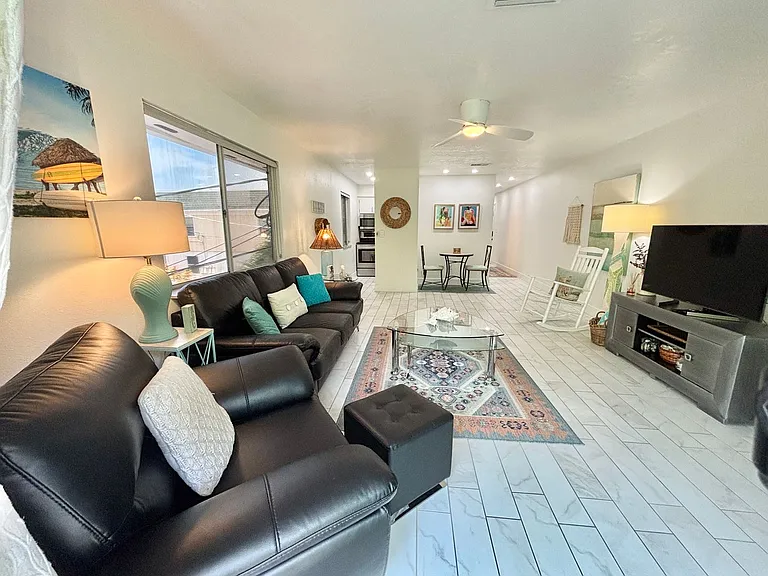 419 Ocean Ave #406 — Photo 7