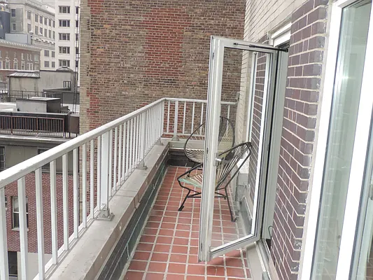 Rented by essential NEW YORK Real Estate | media 29