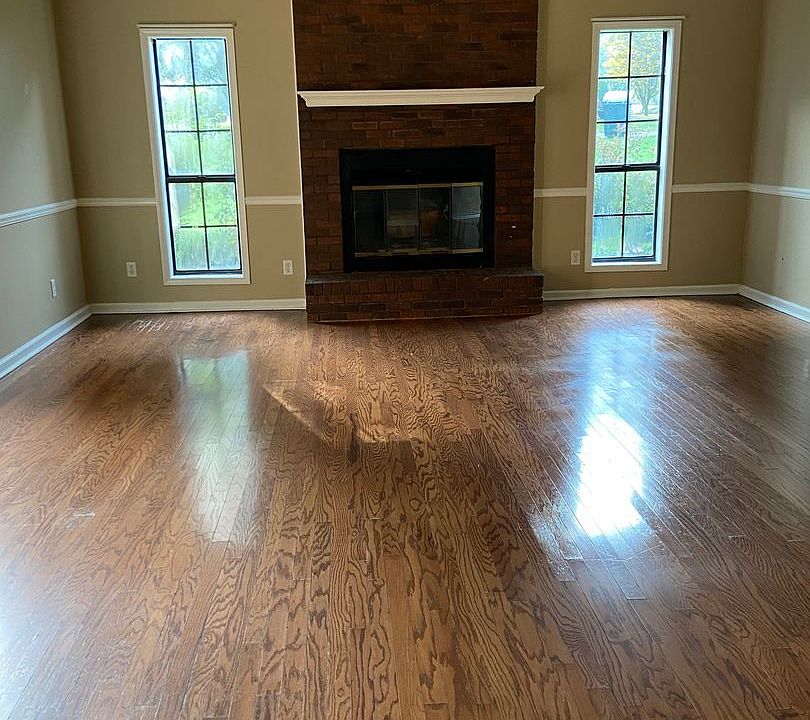 2nd image of 103 Plum Point Rd