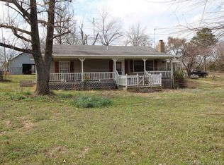 30269 Reagan St, Shady Pt, OK 74956