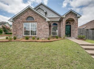 2428 Ithaca Dr, Mesquite, TX 75181