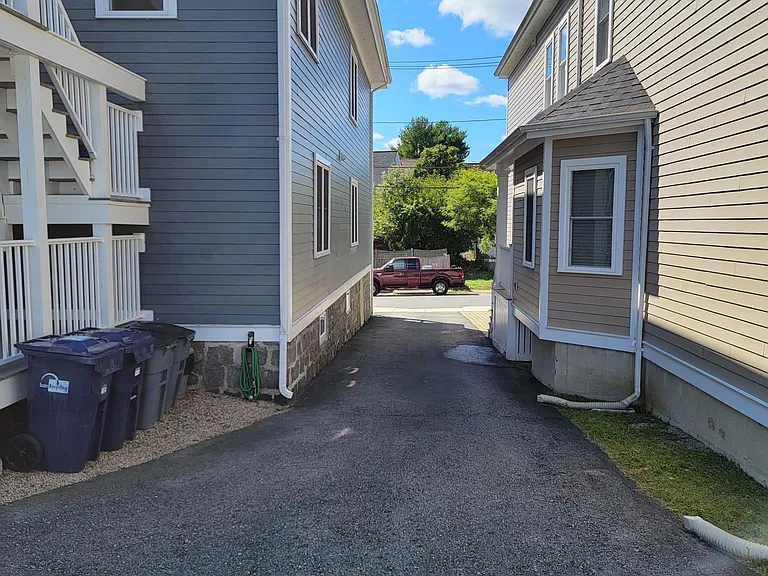 5 Burgoyne St #2 — Photo 30