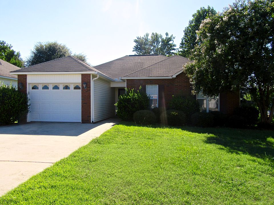 1st image of 194 Tyson Glen Dr