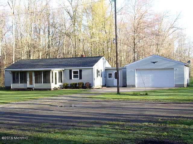1st image of 13225 Apple Dr