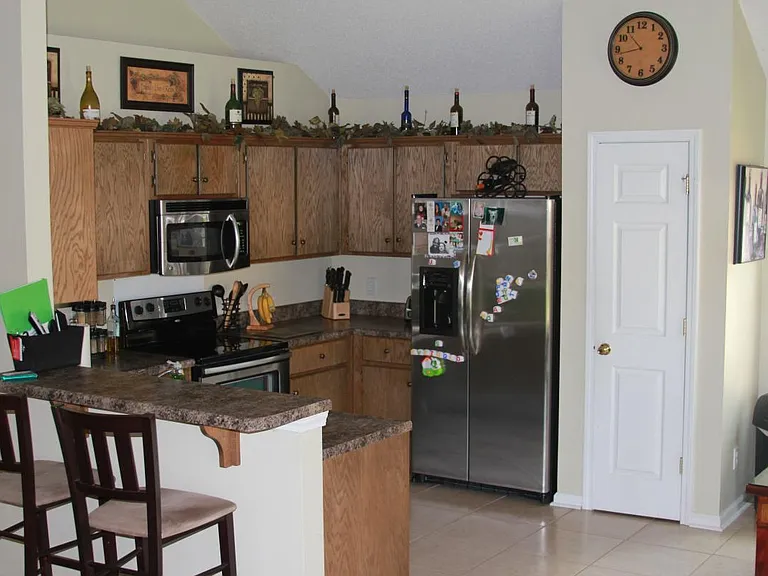 37 Dianne Mackenzie Way — Photo 3