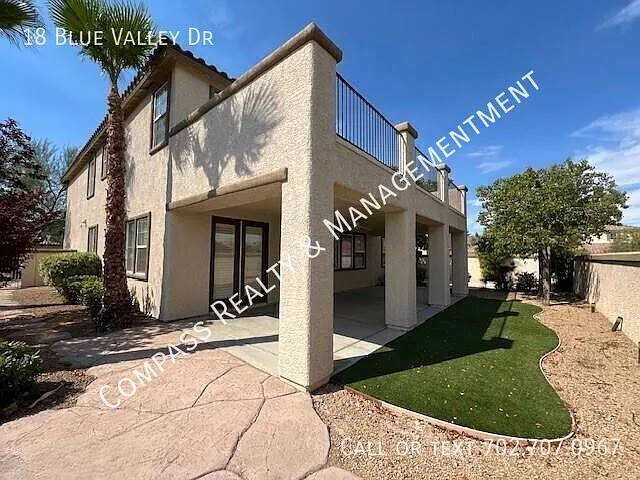 18 Blue Valley Dr — Photo 6