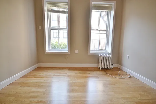 Rented by Bold New York | media 23