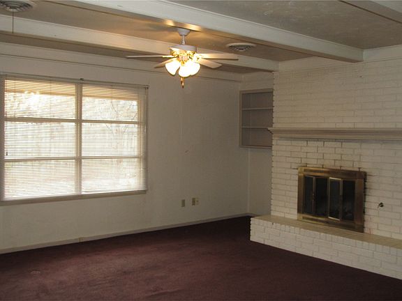 2nd image of 5411 Temple Ave APT B