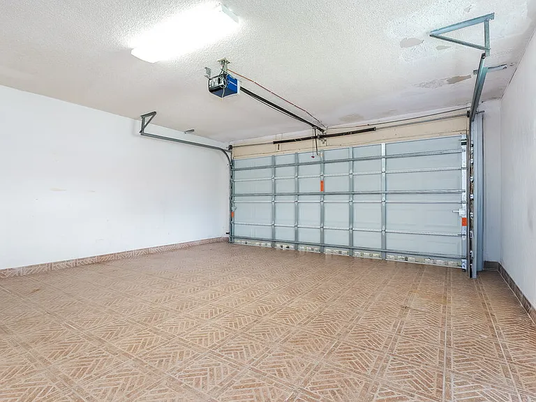 547 Indigo Ave — Photo 15