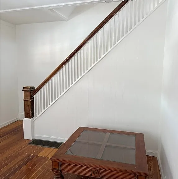 459 Brainard Pl — Photo 7