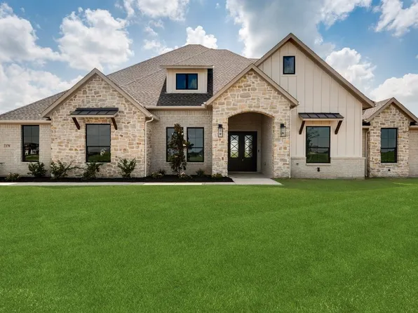 170 Maci Dr, Waxahachie, TX 75167