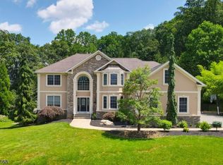 3 Jared Pl, Budd Lake, NJ 07828
