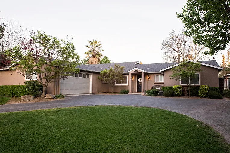 5312 N Parrish Way photo 1