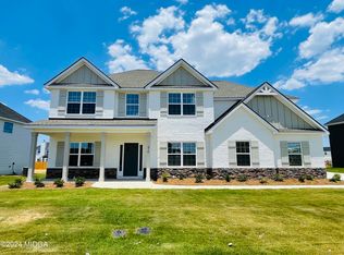 214 Weeping Moss Way, Kathleen, GA 31047