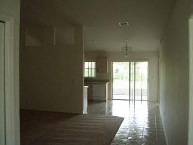 2nd image of 7 Eton Ln