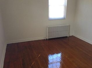 6812 Red Top Rd, Takoma Park, MD 20912