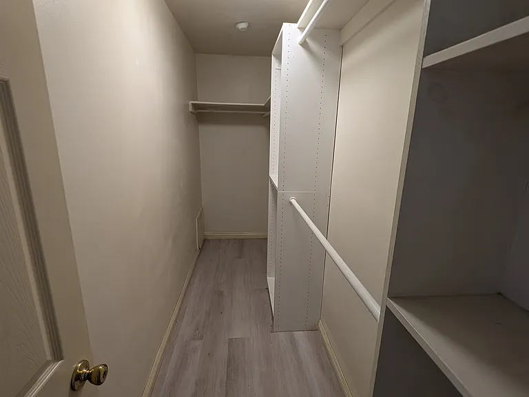 2721 Montezuma Ave — Photo 9