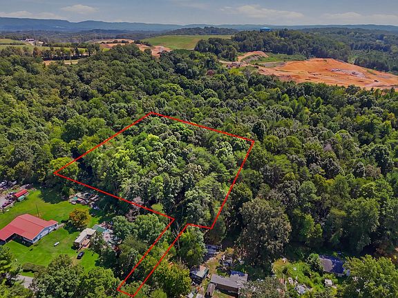 2nd image of 6322 Massengale Hollow Rd