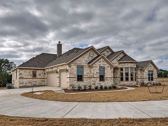 3rd image of 268 Hazelnut Ct