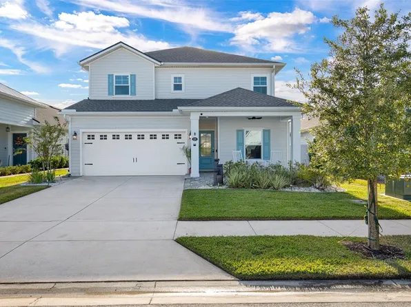 121 Nighthawk Ln, Palm Coast, FL 32164