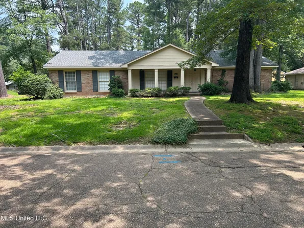 5308 Briarfield Rd, Jackson, MS 39211