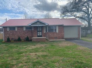 1010 Glentana St, Rossville, GA 30741