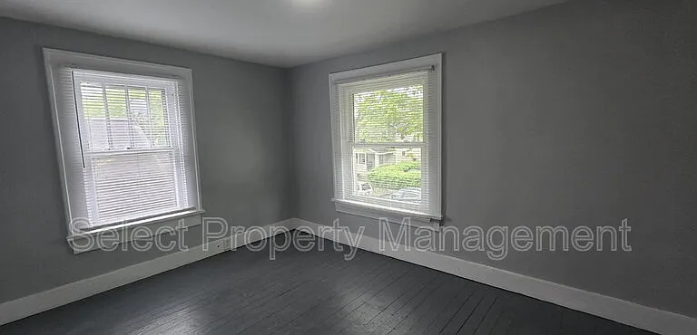 1726 Tecumseh St — Photo 12
