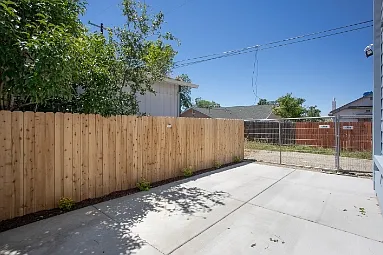 2665 B St #1 — Photo 5
