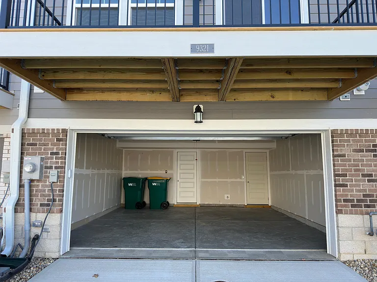 9321 Benton Dr — Photo 4
