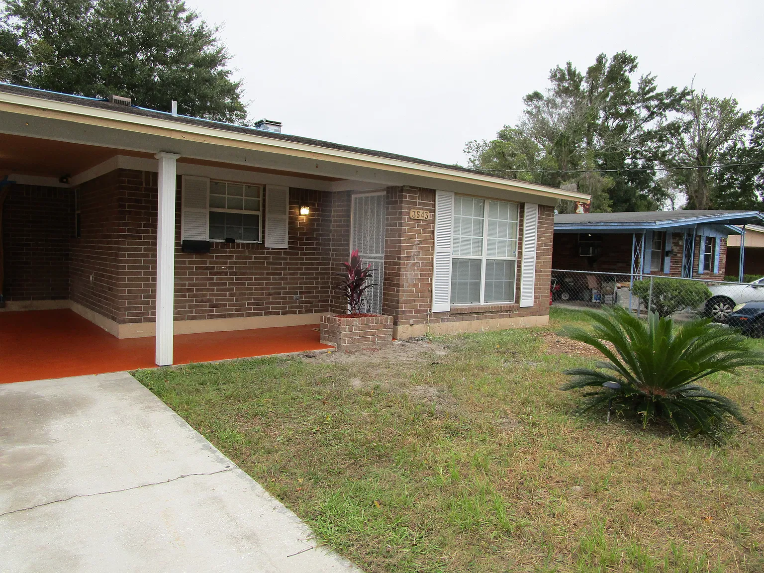3 bed, 1.5 bath, 1038 sqft, $1,250 — Photo 2