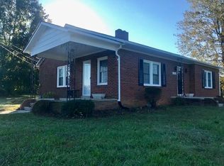 2256 Nc Highway 16 N, Taylorsville, NC 28681