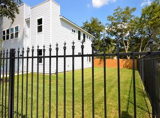 9431 Jutland Rd, Houston, TX 77033