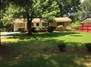 556 Wayview Rd, Henderson, NC 27537