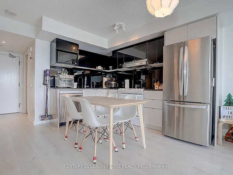 72 Esther Shiner Blvd #2102 — Photo 18