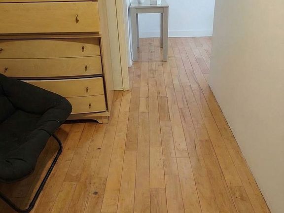 5th image of 21-25 Elmwood Ave #12
