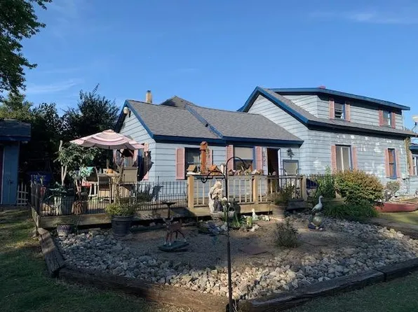 308 Union St, Union Mills, IN 46382