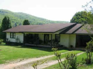 48 Old Mill Ln, Clayton, GA 30525