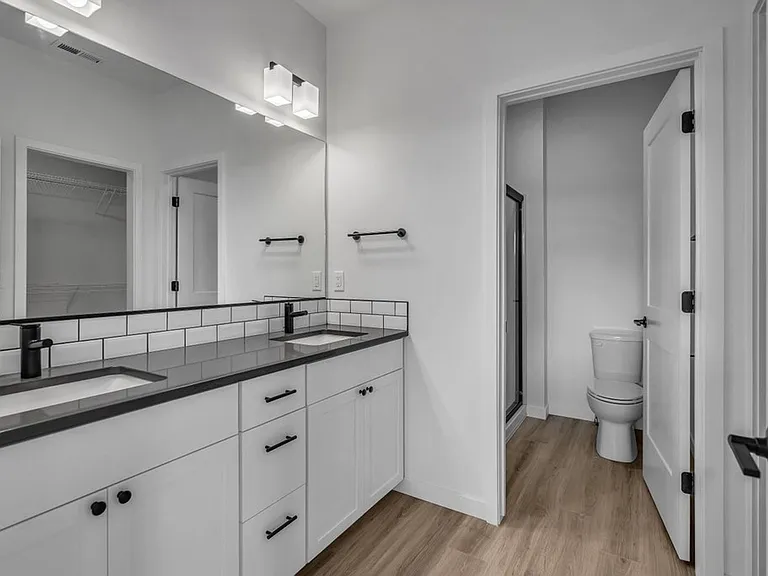 5114 E Hope Ave — Photo 20