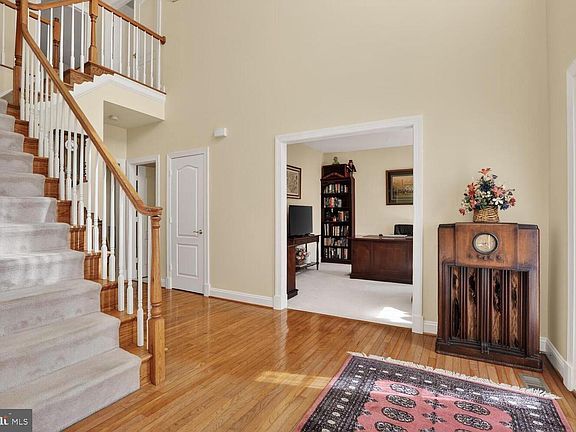 3rd image of 9910 Rustic Rail Ln