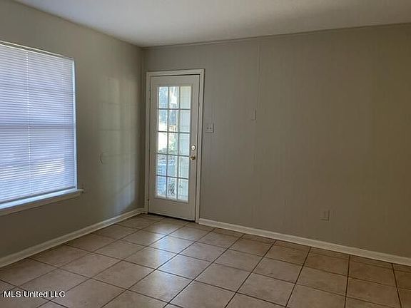 2nd image of 8143 Elmbrook Dr