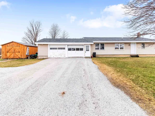 67 Montagne Road, St. Albans Town, VT 05478