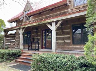 8717 Meskill Rd, Columbus, MI 48063