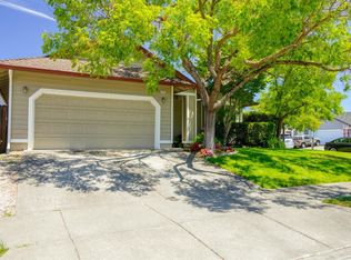 2448 Pinercrest Dr, Santa Rosa, CA 95403