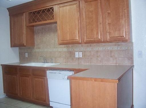3rd image of 7222 Creekwood Ct