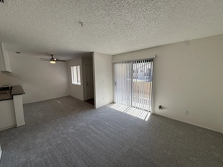 Plumwood Apartments — Photo 10