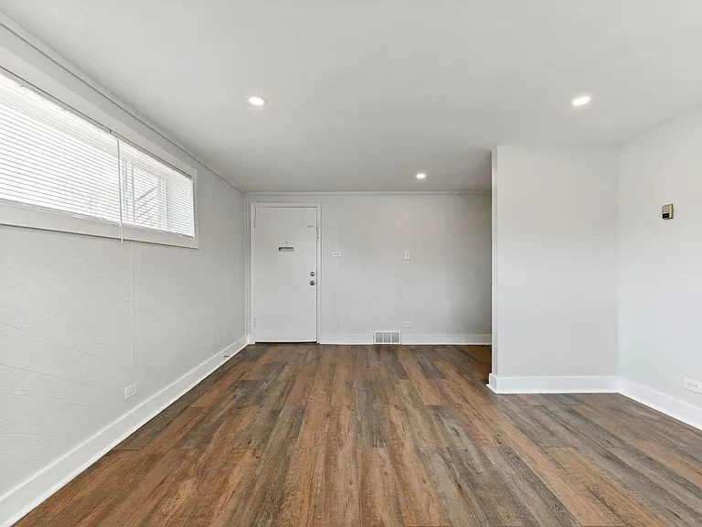 1520 Oneida St #B — Photo 5