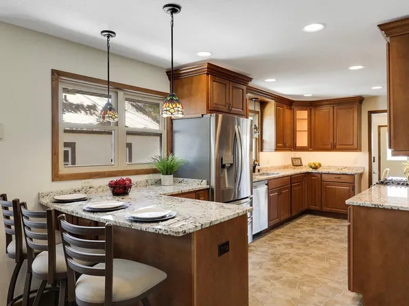 4201 40th Ave N, Robbinsdale, MN 55422