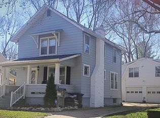 707 E Oregon St, Urbana, IL 61801