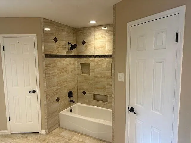 18015 Heaton Dr — Photo 23