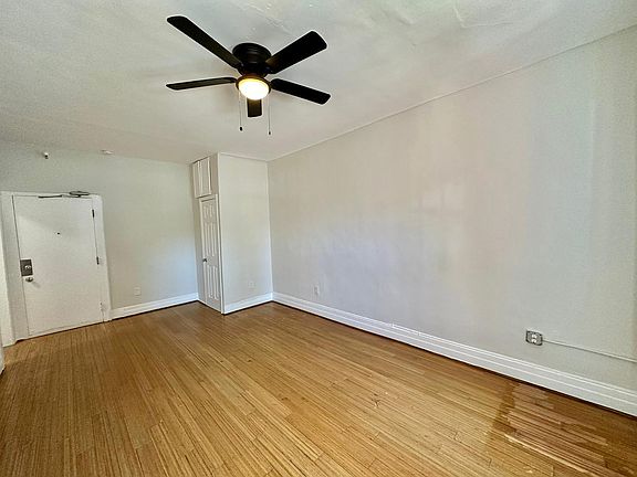 2nd image of 1647 W 11th St APT 105